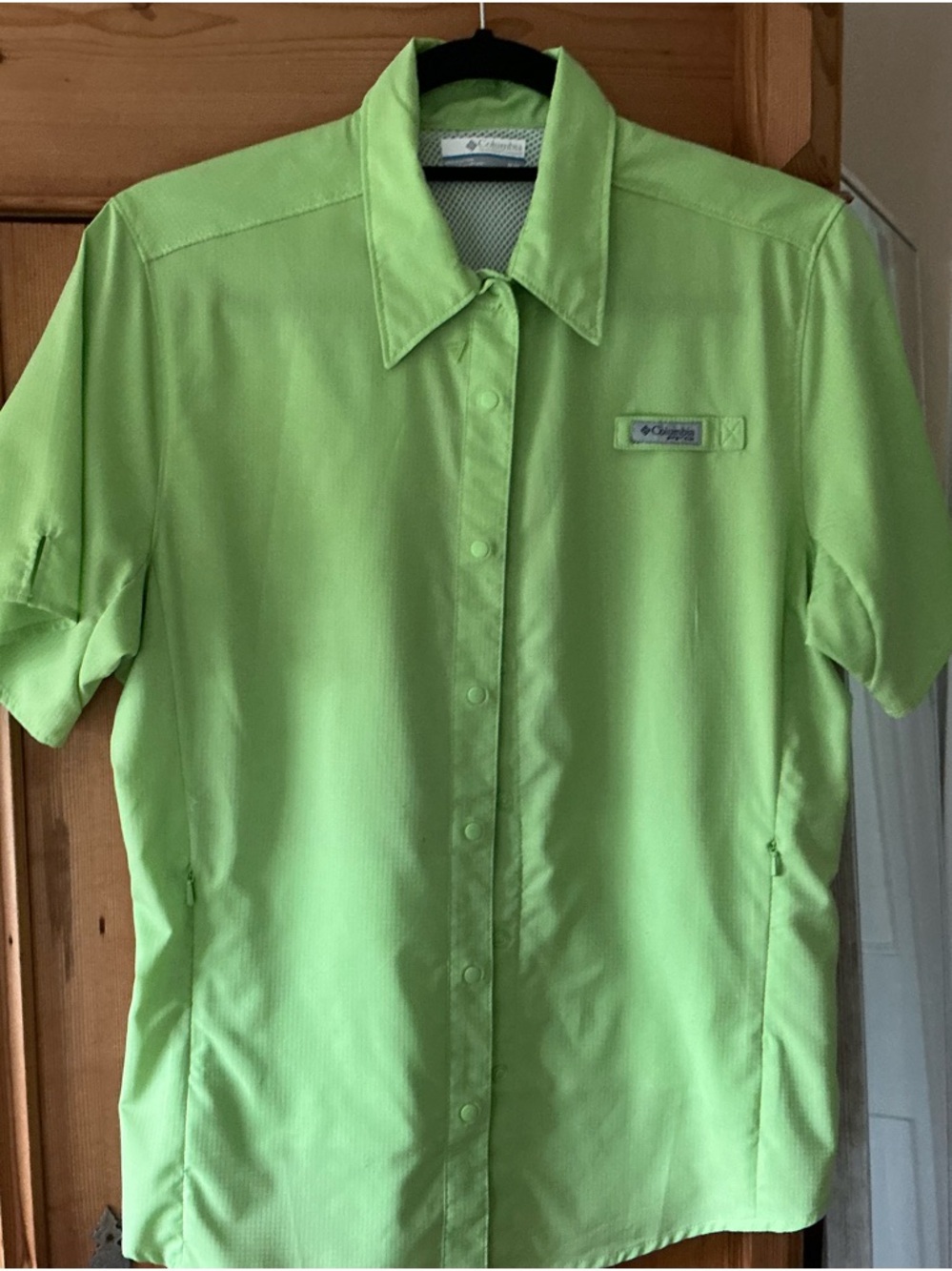 Columbia Lime Green Short Sleeve Outdoor Shirt